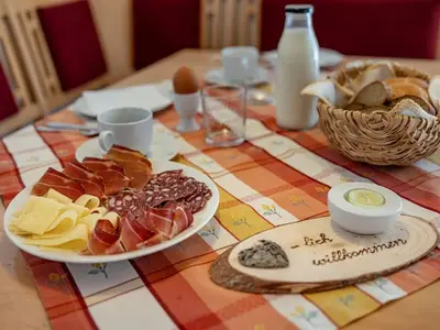 Ferienwohnung für 5 Personen (60 m²) in Jenig 5/10