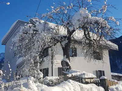 Ferienwohnung für 6 Personen (63 m²) in Jenig 1/10