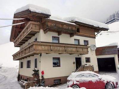 Außenseite Ferienhaus [Winter]