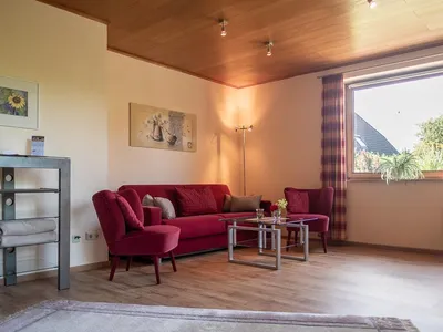 Wohnzimmer mit Couch
