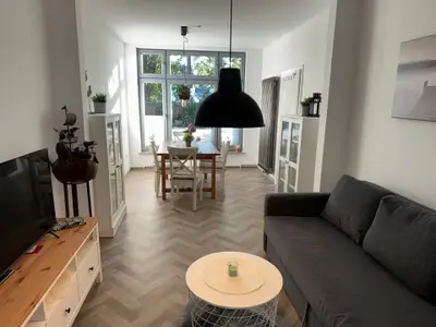 Ferienwohnung für 6 Personen (70 m²) in Jever 1/10