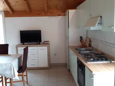 Ferienwohnung für 5 Personen (45 m²) in Jezera 4/10