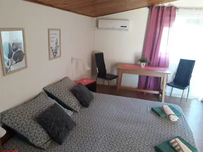 Ferienwohnung für 2 Personen (21 m²) in Jezera 9/10