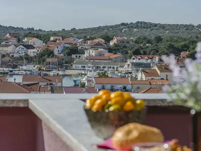Ferienwohnung für 4 Personen (80 m²) in Jezera 5/10
