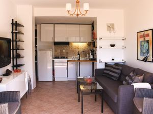 23732761-Ferienwohnung-4-Juan-les-Pins-300x225-1