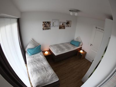Schlafzimmer 2 (2 EB, Optional als Doppelbett)