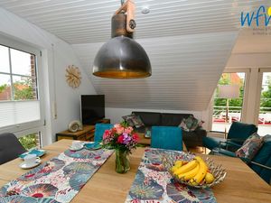 23827875-Ferienwohnung-6-Juist-300x225-1