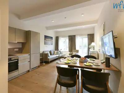 Wohnzimmer / Essbereich