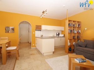 23828154-Ferienwohnung-2-Juist-300x225-4