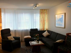 23883944-Ferienwohnung-4-Juist-300x225-1