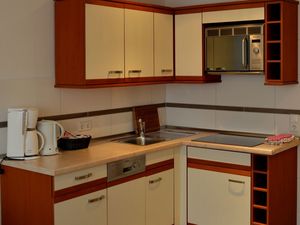 23883944-Ferienwohnung-4-Juist-300x225-2