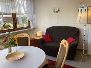 23884009-Ferienwohnung-2-Juist-300x225-3