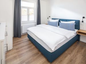 23884621-Ferienwohnung-6-Juist-300x225-3