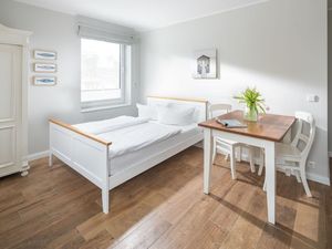 23917336-Ferienwohnung-2-Juist-300x225-1