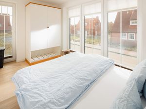 23884632-Ferienwohnung-2-Juist-300x225-3