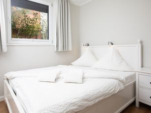 23917341-Ferienwohnung-2-Juist-300x225-2