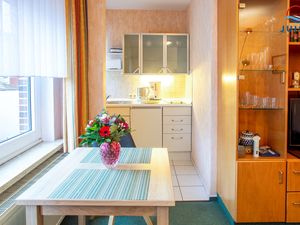 23883938-Ferienwohnung-2-Juist-300x225-5