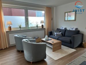 23968231-Ferienwohnung-3-Juist-300x225-1