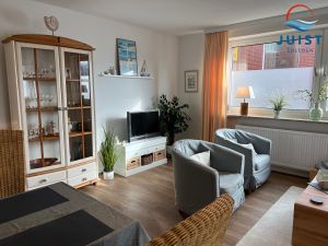 23968231-Ferienwohnung-3-Juist-300x225-3