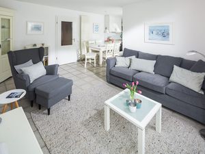 23993189-Ferienwohnung-5-Juist-300x225-4