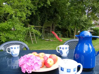 Kaffeezeit im Garten