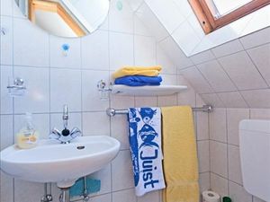 18720474-Ferienwohnung-3-Juist-300x225-5