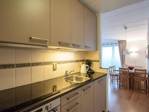 24045742-Ferienwohnung-2-Julianadorp-300x225-2