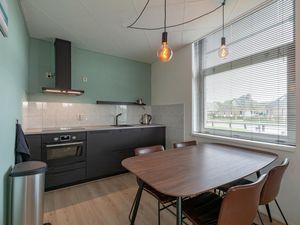 24045760-Ferienwohnung-4-Julianadorp-300x225-2