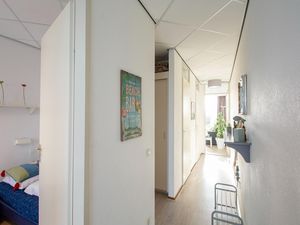 24045714-Ferienwohnung-4-Julianadorp-300x225-5