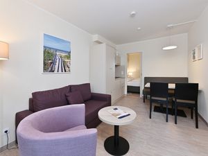 23496561-Ferienwohnung-4-Juliusruh-300x225-0