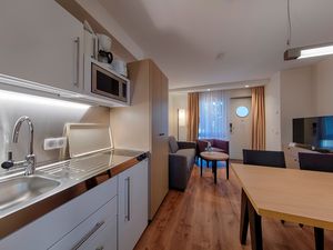 23496561-Ferienwohnung-4-Juliusruh-300x225-4