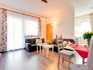 23960177-Ferienwohnung-2-Juliusruh-300x225-3