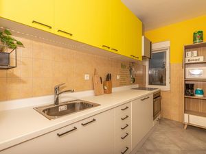 23140683-Ferienwohnung-4-Jušići-300x225-4