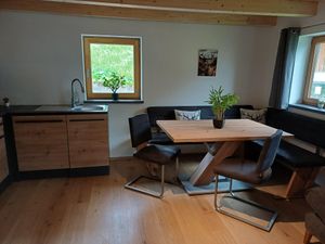 23952847-Ferienwohnung-6-Kaisers-300x225-2