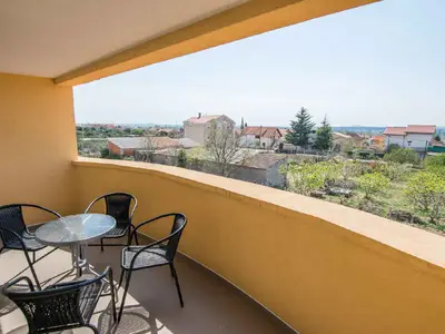 Ferienwohnung für 8 Personen (95 m²) in Kakma 2/10