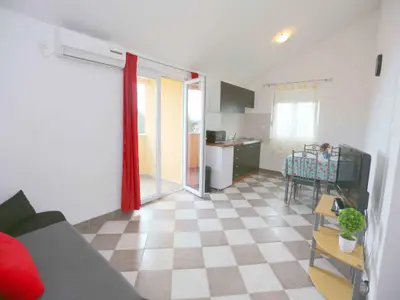 Ferienwohnung für 8 Personen (95 m²) in Kakma 9/10