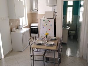 23367967-Ferienwohnung-5-Kali-300x225-4