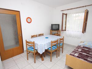 23925980-Ferienwohnung-5-Kali-300x225-1