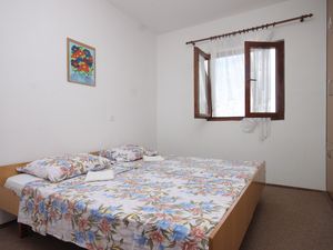 23925980-Ferienwohnung-5-Kali-300x225-3