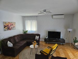 22082267-Ferienwohnung-6-Kali-300x225-1