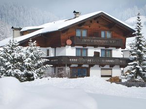 18620517-Ferienwohnung-2-Kals am Grossglockner-300x225-1