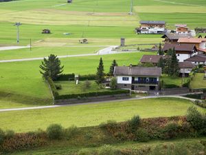 Villa Emilia mit Gartenansicht