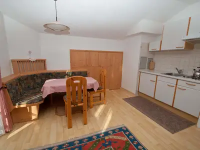 Ferienwohnung Wohnraum mit Kochnische
