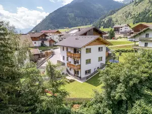 Ferienwohnung für 5 Personen (50 m²) in Kals am Großglockner