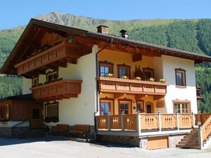 Ferienwohnung für 4 Personen (50 m²) in Kals am Grossglockner