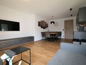 23859130-Ferienwohnung-6-Kaltenbach-300x225-2