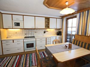 21650325-Ferienwohnung-6-Kaltenbach-300x225-2