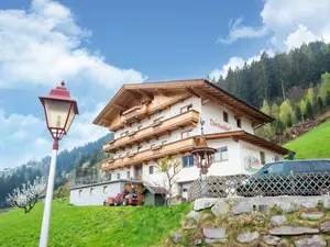 Ferienwohnung für 9 Personen (120 m²) in Kaltenbach
