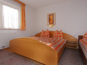 23840743-Ferienwohnung-6-Kaltenbach-300x225-4