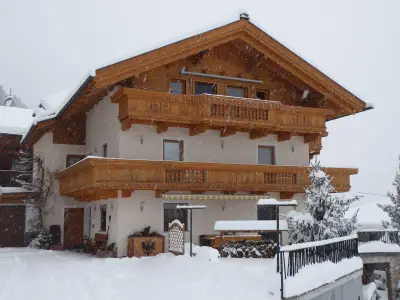 Fruestueckspension_Monitzer_Zillertal_Winter